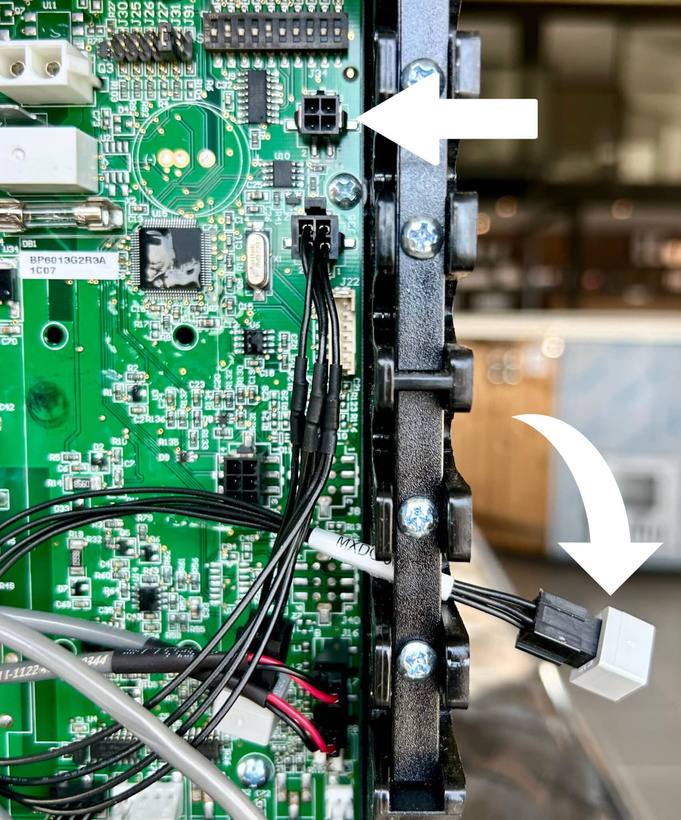 BP-Series control box, locate the port and connect